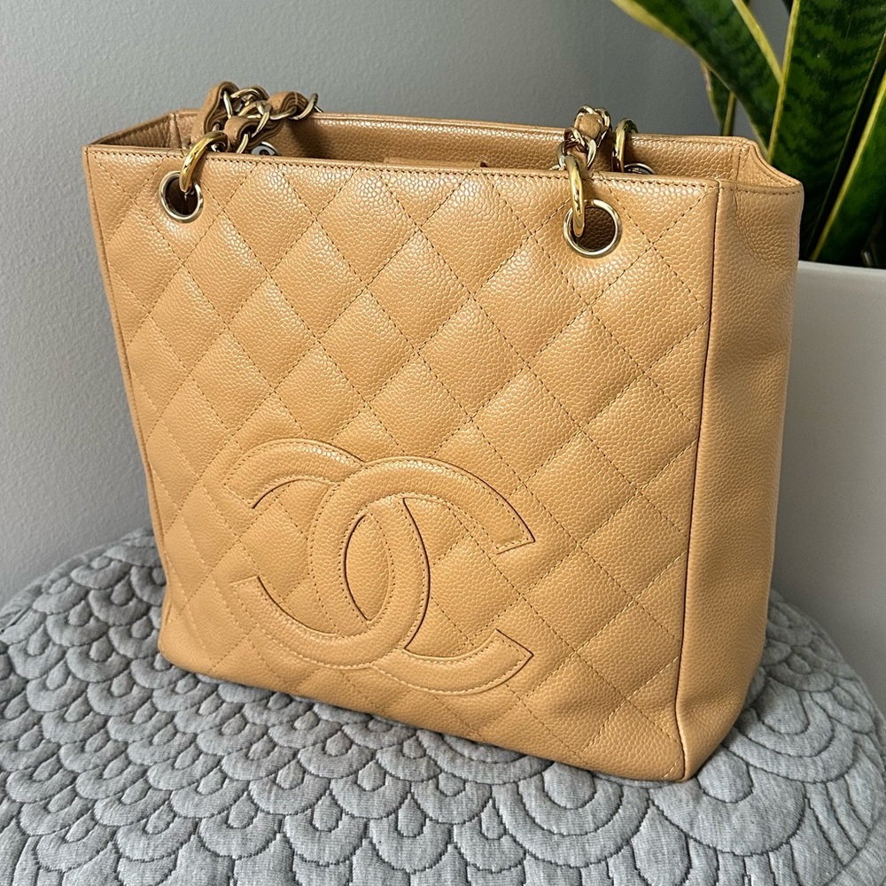 EUC💛Chanel Caviar Leather Petite Shopping Tote Beige - Picture 3 of 15
